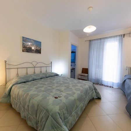 B&B La Stradella 奥斯图尼 外观 照片