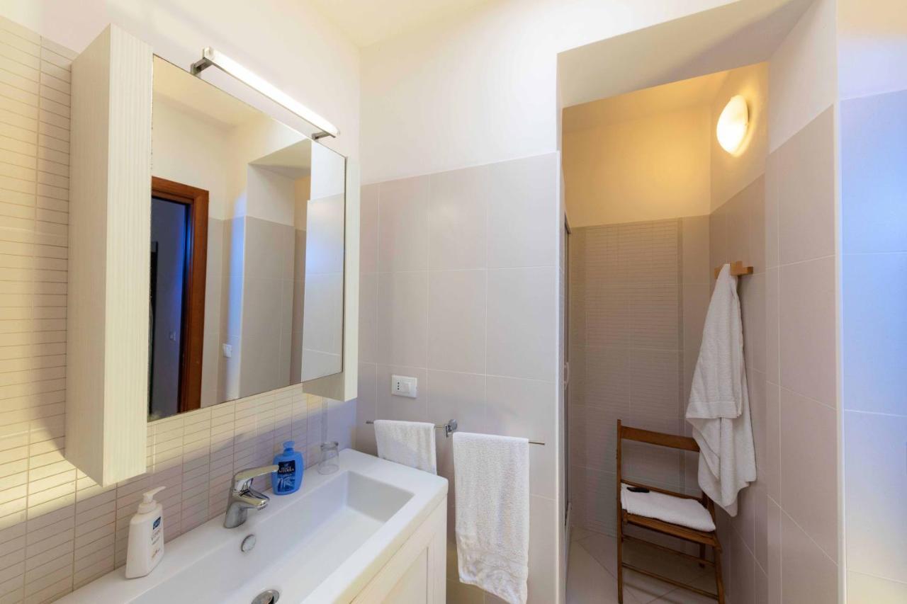 B&B La Stradella 奥斯图尼 外观 照片